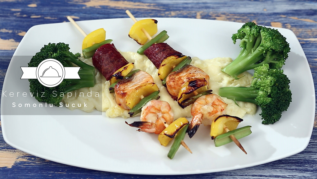 Kereviz Sapında Somonlu Sucuk Tarifi